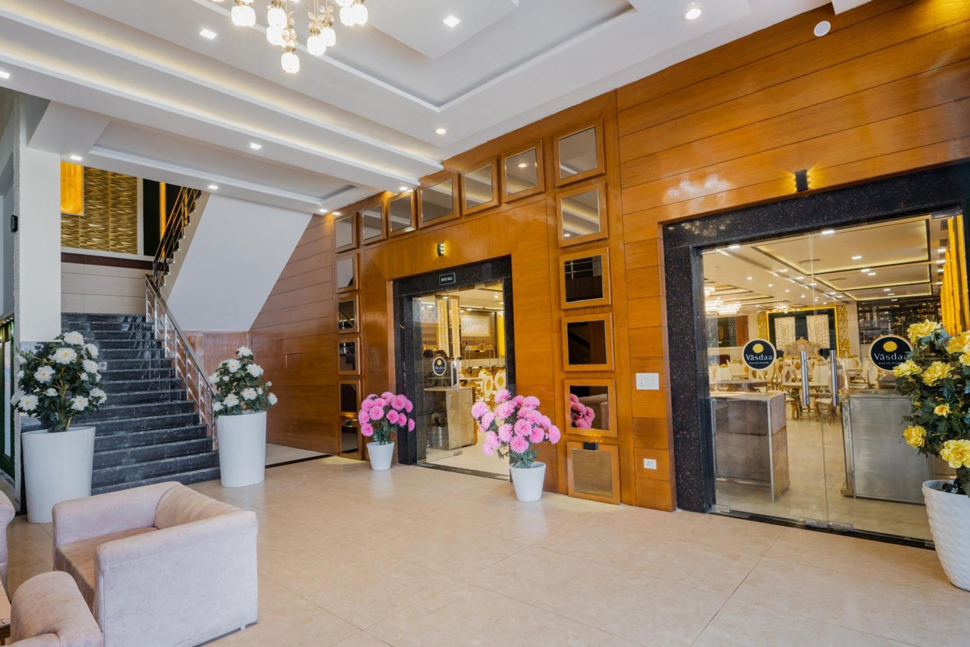 Hotel Vasdaa Grand Dehradun Exterior foto